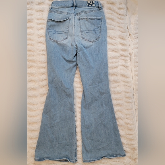 American Eagle Curvy High Rise Flare - Picture 3 of 7